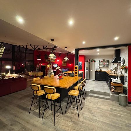 Loft Spa Reims-Fr 250M2 Privatifs, Piscine Interieure Chauffee, Spa Et Parking Exterior photo